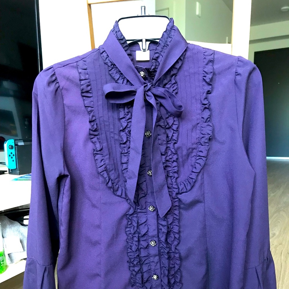 Axes Femme bow shirts